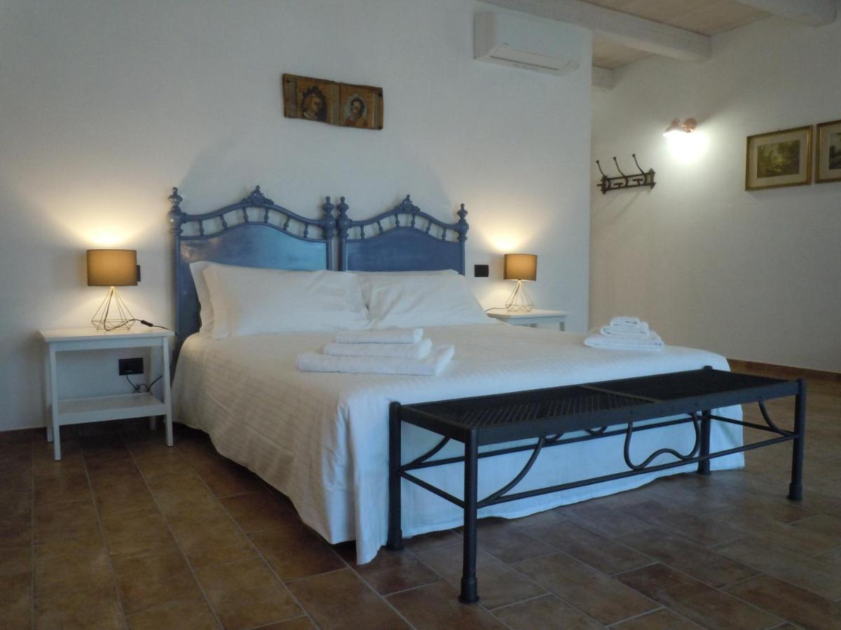Antica Cascina Pilo Villa Monchiero ภายนอก รูปภาพ