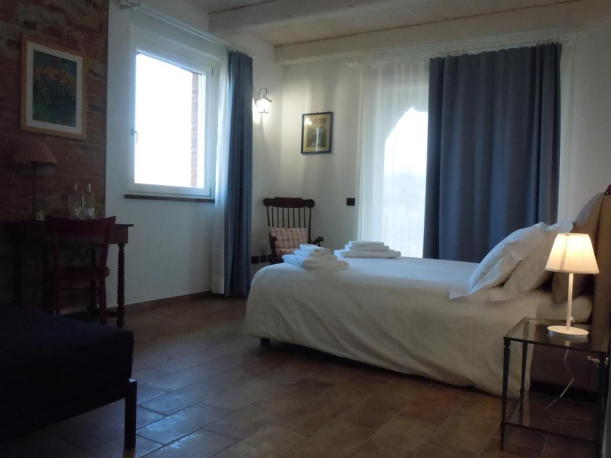Antica Cascina Pilo Villa Monchiero ภายนอก รูปภาพ