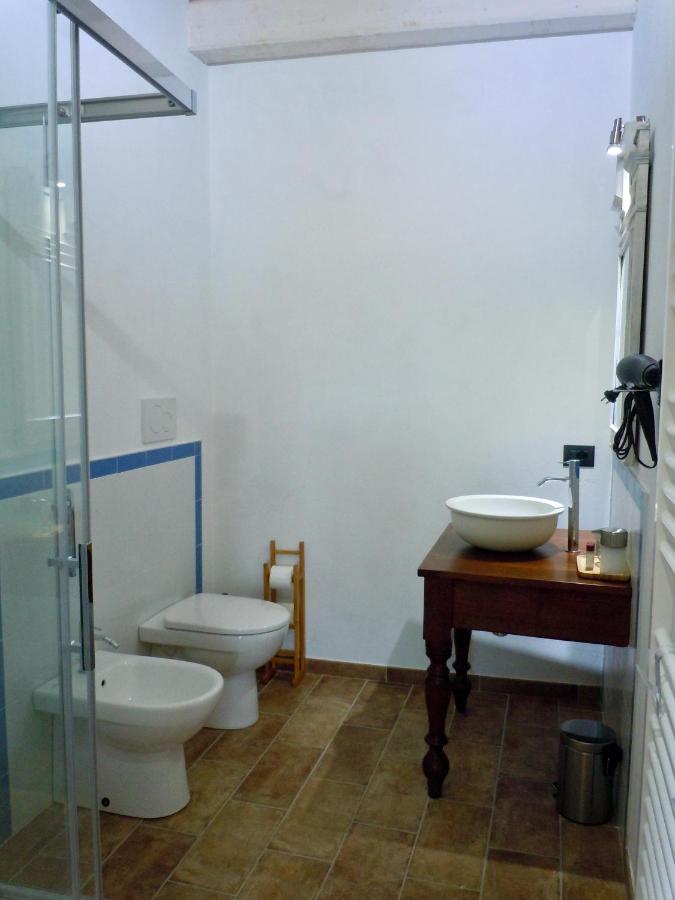 Antica Cascina Pilo Villa Monchiero ภายนอก รูปภาพ
